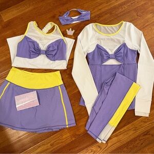 Crowned Athletics Darling Duck Complete Set in Size M